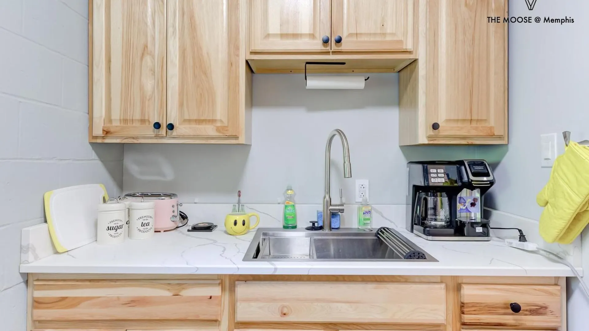 The Moose #10 - Stylish Loft With King Bed, Free Parking & Wi-Fi Apartman Memphis Amerikai Egyesült Államok
