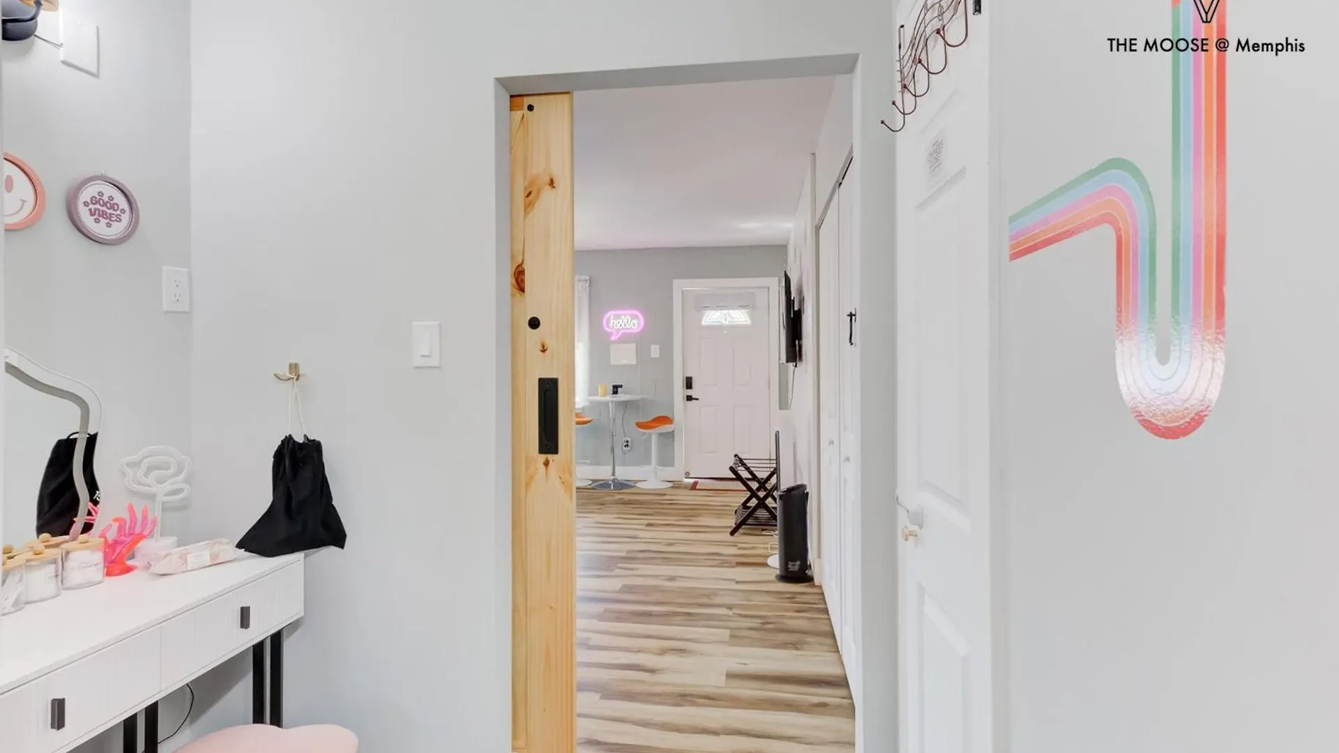The Moose #10 - Stylish Loft With King Bed, Free Parking & Wi-Fi Apartman Memphis 0*,